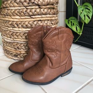 Cat & jack cowboy boots kid size 10